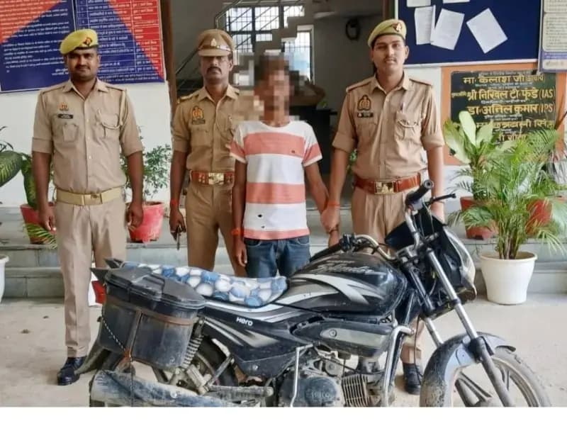 चोरी की मोटरसाइकिल के साथ युवक गिरफ्तार, साथी फरार
