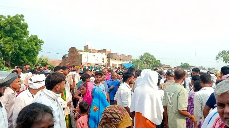 स्कूल से लौटते वक्त भाई बहन नहर में डूबे 