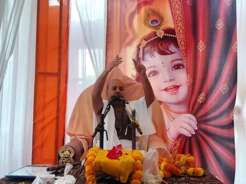 अपने अंदर के दोष को दूर कर बने महान- कथावाचक संत दास जी महाराज