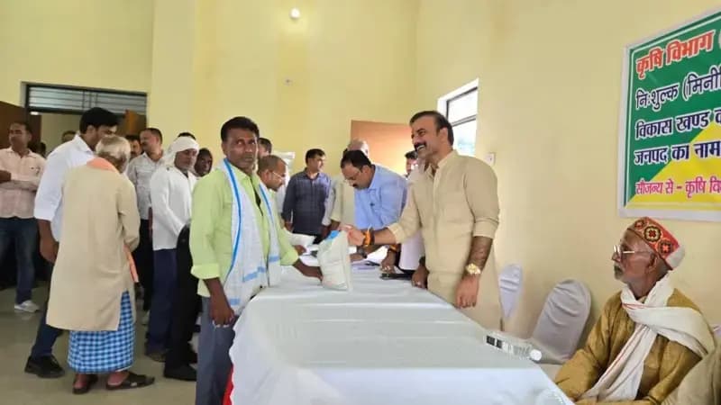 72 किसानों को मिला निशुल्क सरसों व चना का मिनीकिट बीज