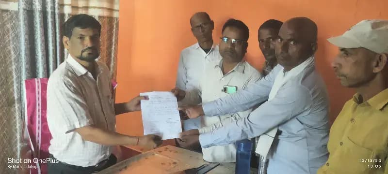 बकाया मानदेय और ईपीएफ के अभिलेख उपलब्ध कराने की मांग
